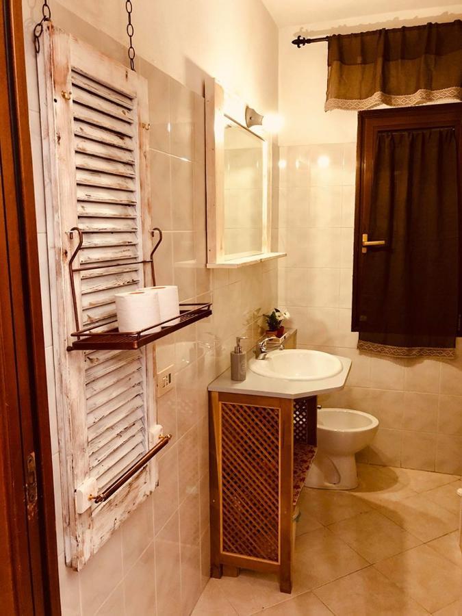 B&B Le Quattro Stagioni La Maddalena  Esterno foto